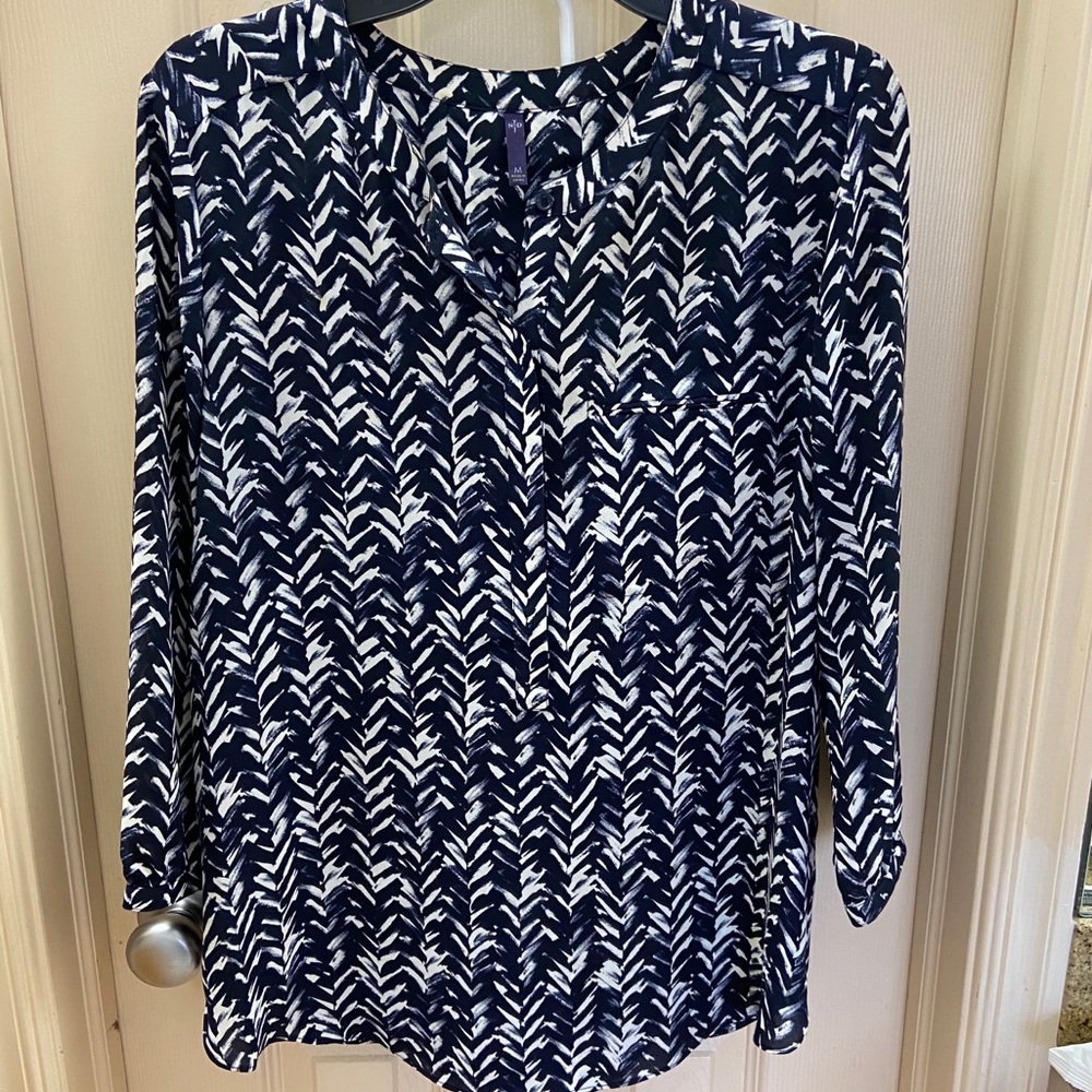 NYDJ 3/4 Sleeve Henley Blouse